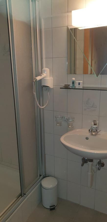 Hotel Rhoneblick Guttet-Feschel Buitenkant foto