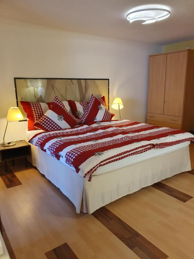 Hotel Rhoneblick Guttet-Feschel Buitenkant foto